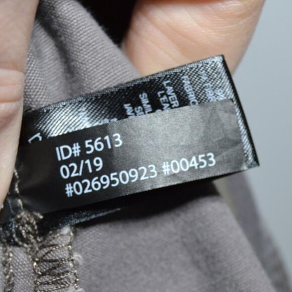 Express Woman's Full Zip Camo Military Utility Jacket Size XS - Picture 8 of 9